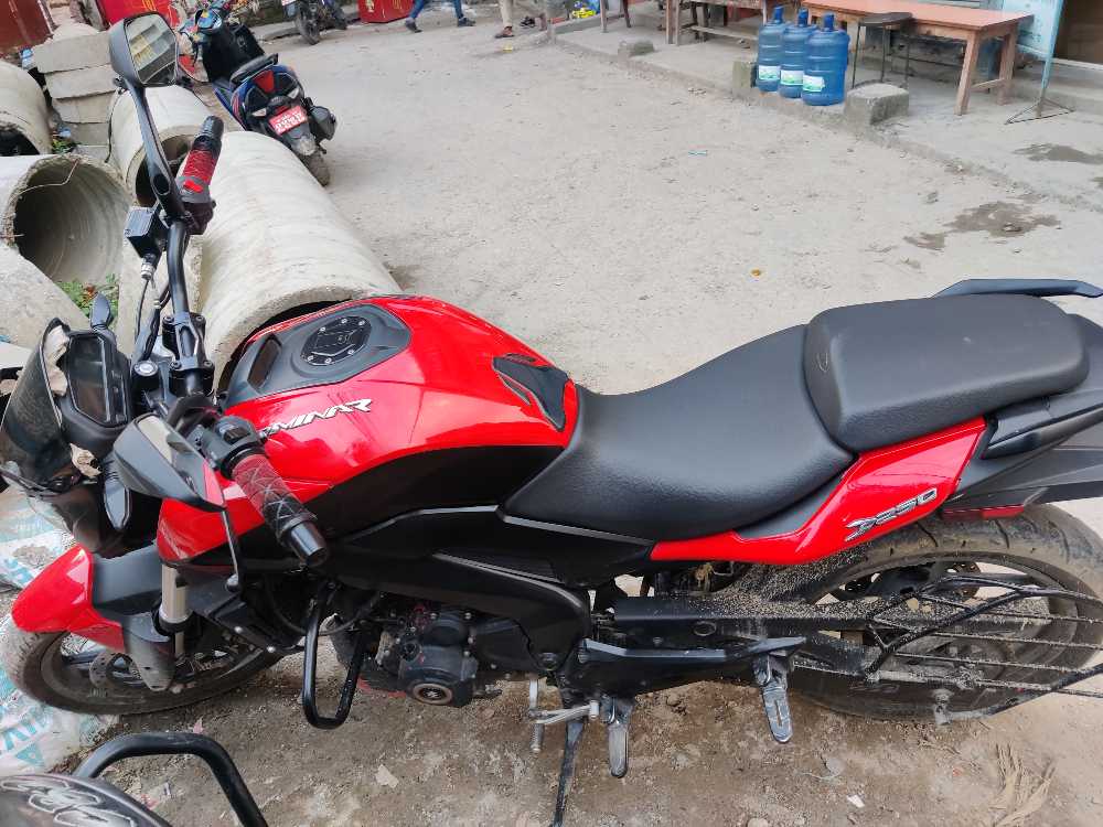 Used 2021 Bajaj Dominar 400 bike for sale in Kathmandu - Image 4 of 6