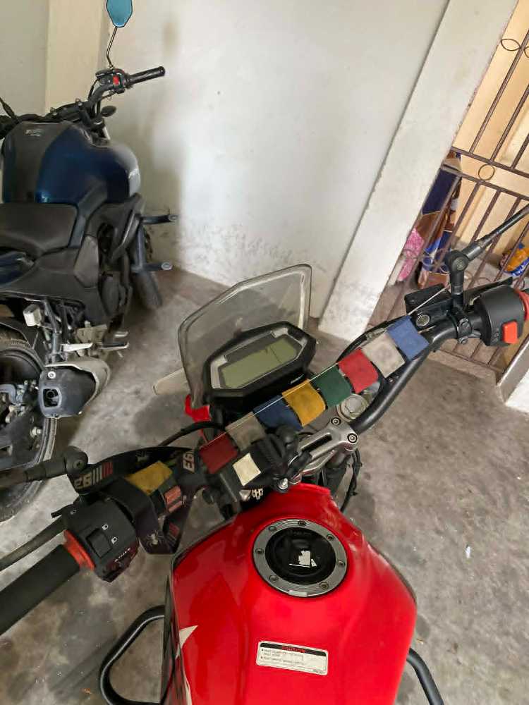 Used 2022 Hero XPulse 200 bike for sale in Kathmandu - Image 4 of 4