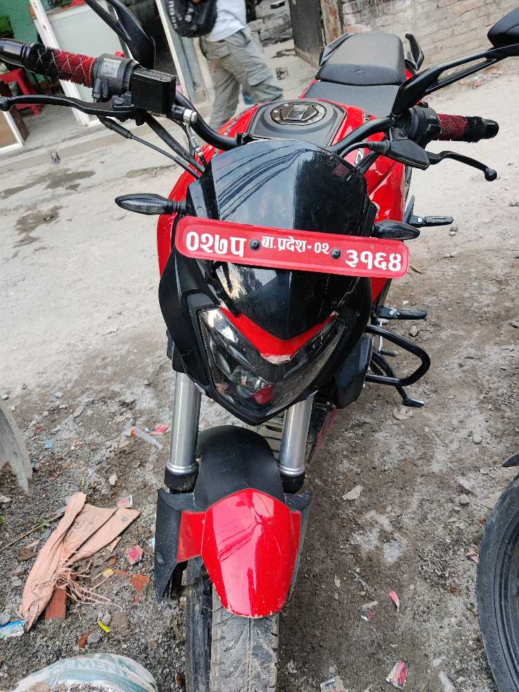 Used 2021 Bajaj Dominar 400 bike for sale in Kathmandu - Image 5 of 6