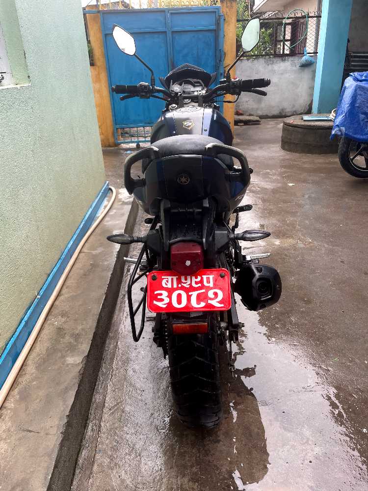 Used 2013 Yamaha FZ bike for sale in Kathmandu - Image 4 of 4