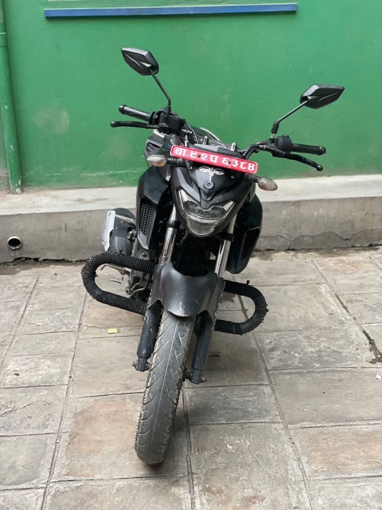 Used 2017 Yamaha FZ 25 bike for sale in Kathmandu - Image 2 of 4