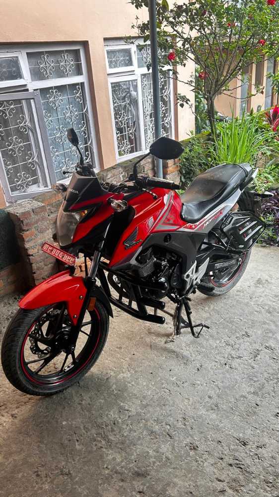 Used 2017 Honda CB Hornet bike for sale in Kathmandu - Image 10 of 10