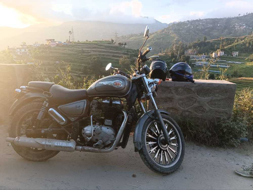Used 2017 Royal Enfield Classic 350 bike for sale in Kathmandu - Image 1 of 2