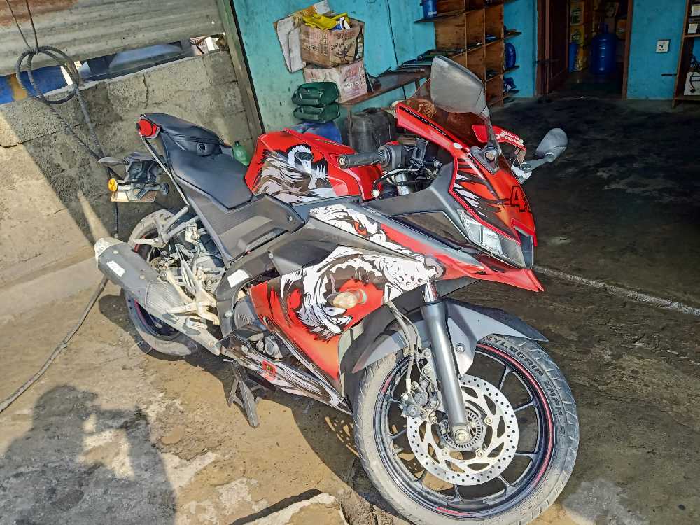 Used 2020 Yamaha R15 bike for sale in Kathmandu - Image 2 of 2