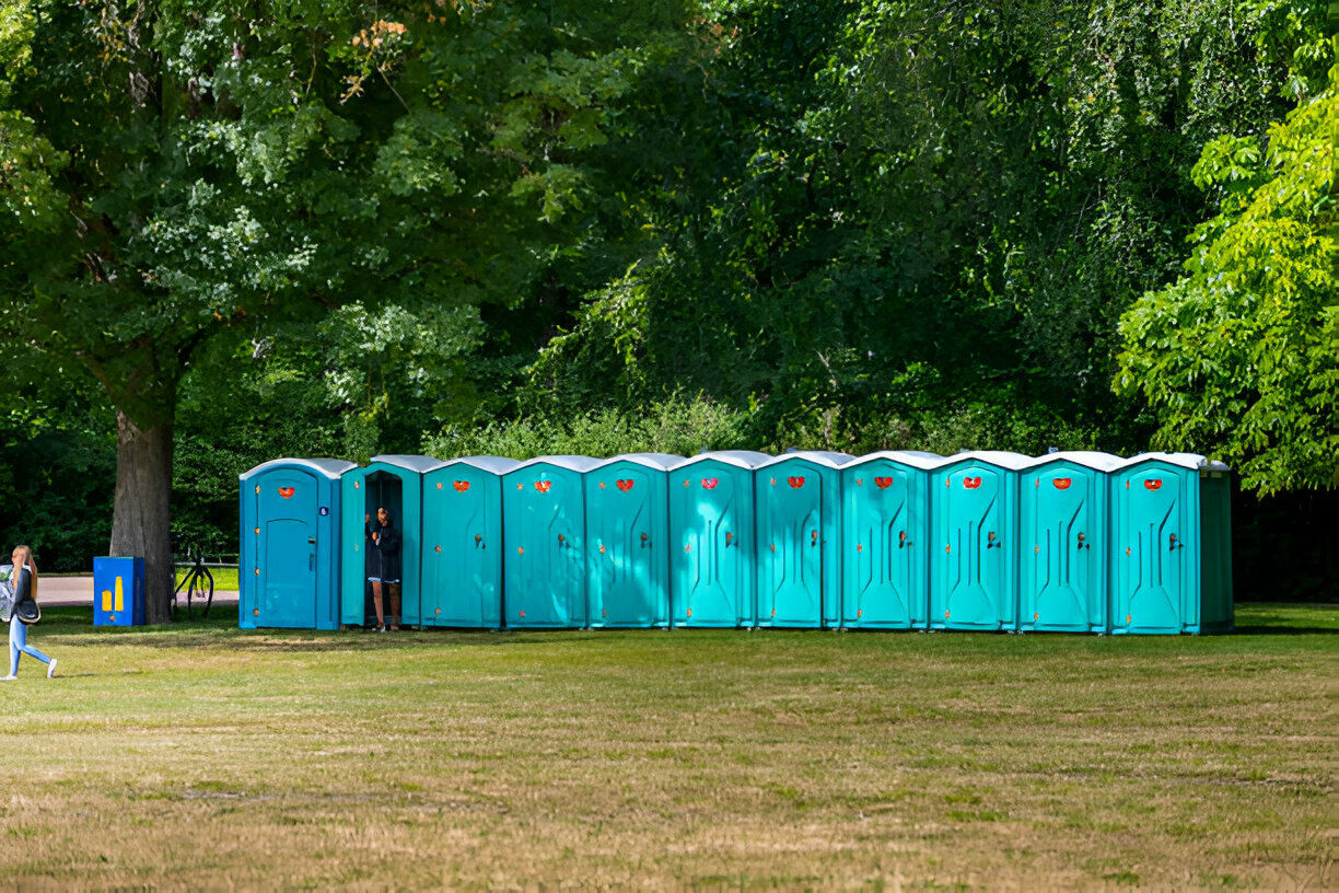 https://ik.imagekit.io/xsteifcv/elite-porta-potty/About-Elite-Porta-Potty-Rental.jpg in Chester, Vermont