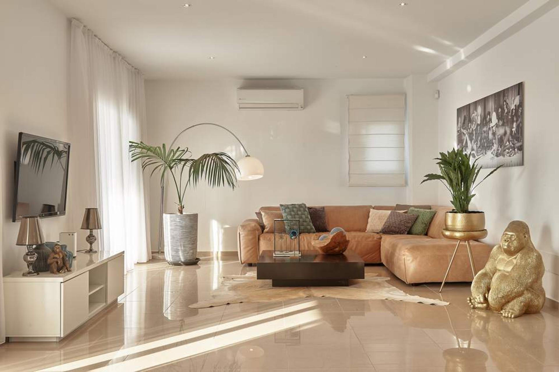 House photo