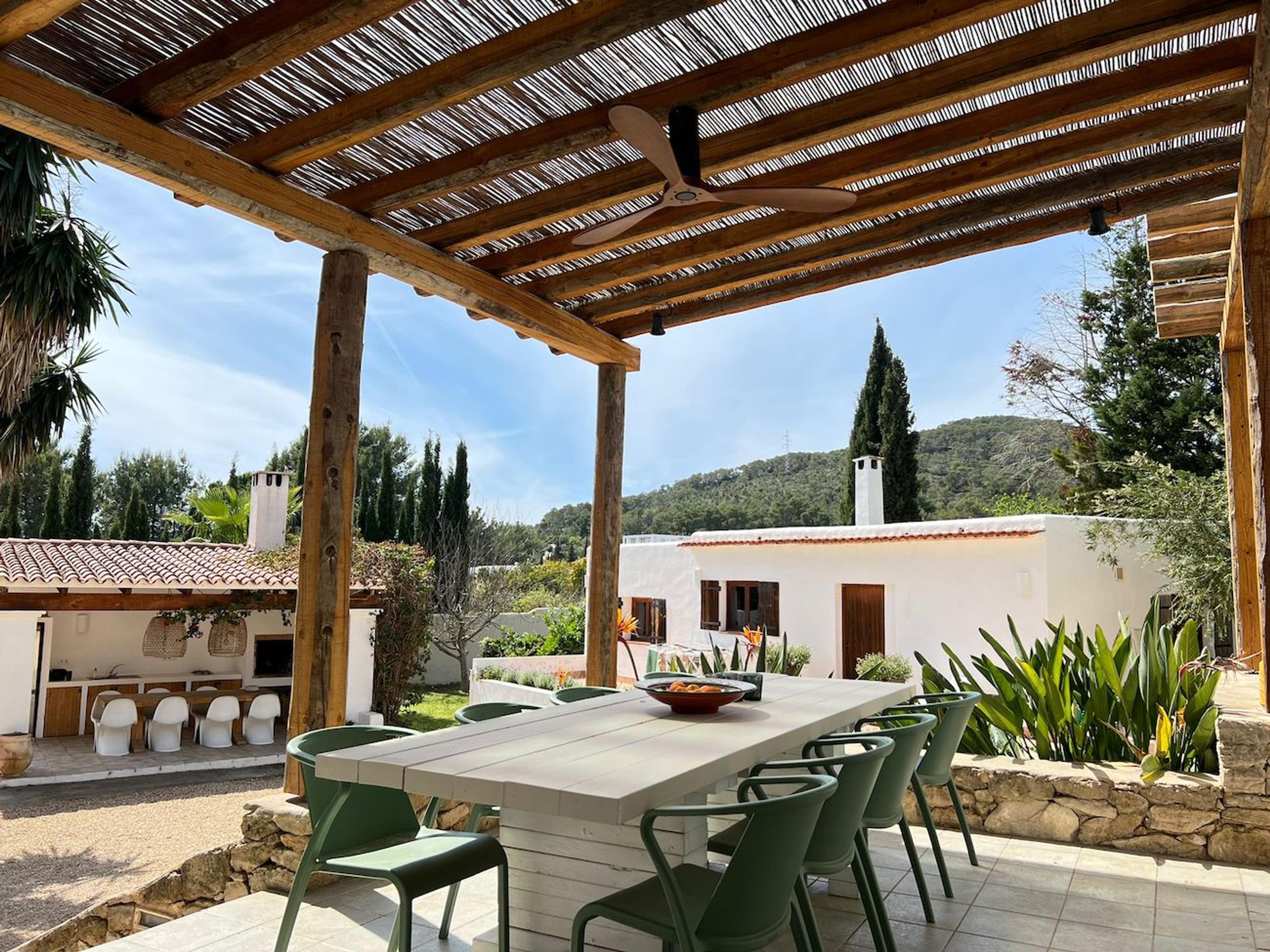 House image 2