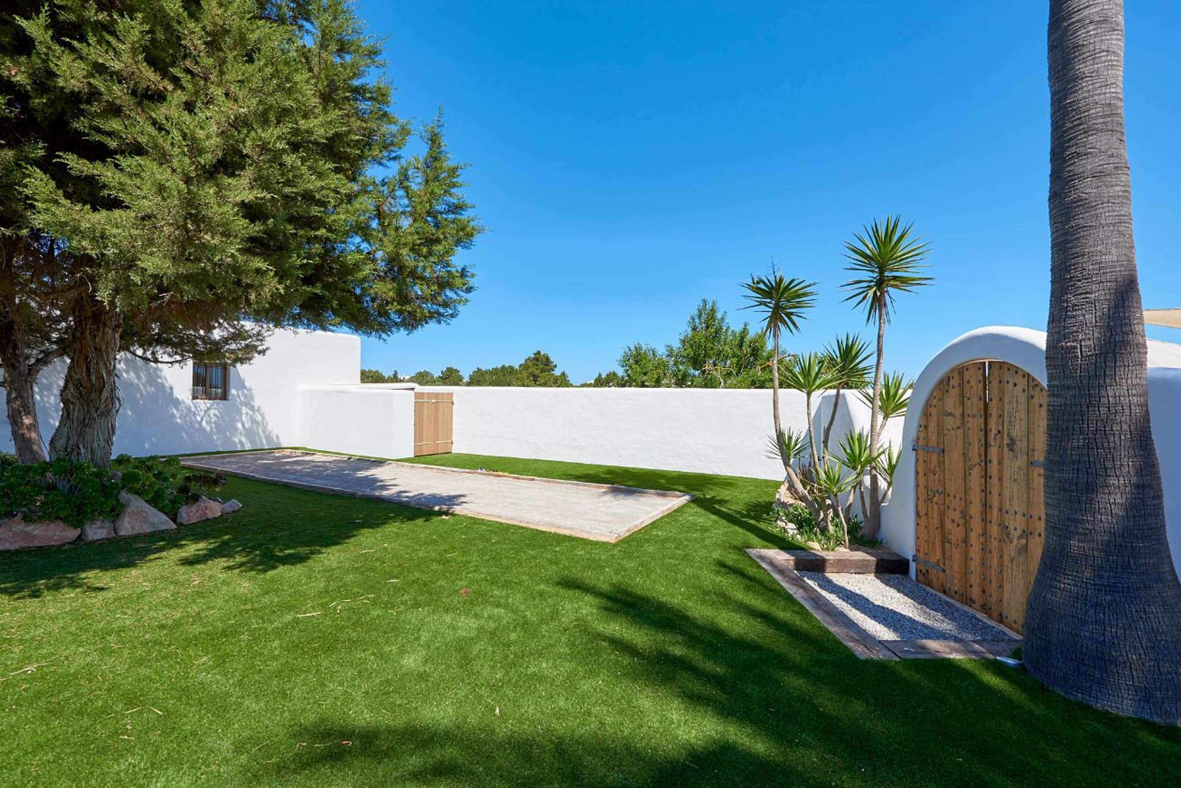 House image 3