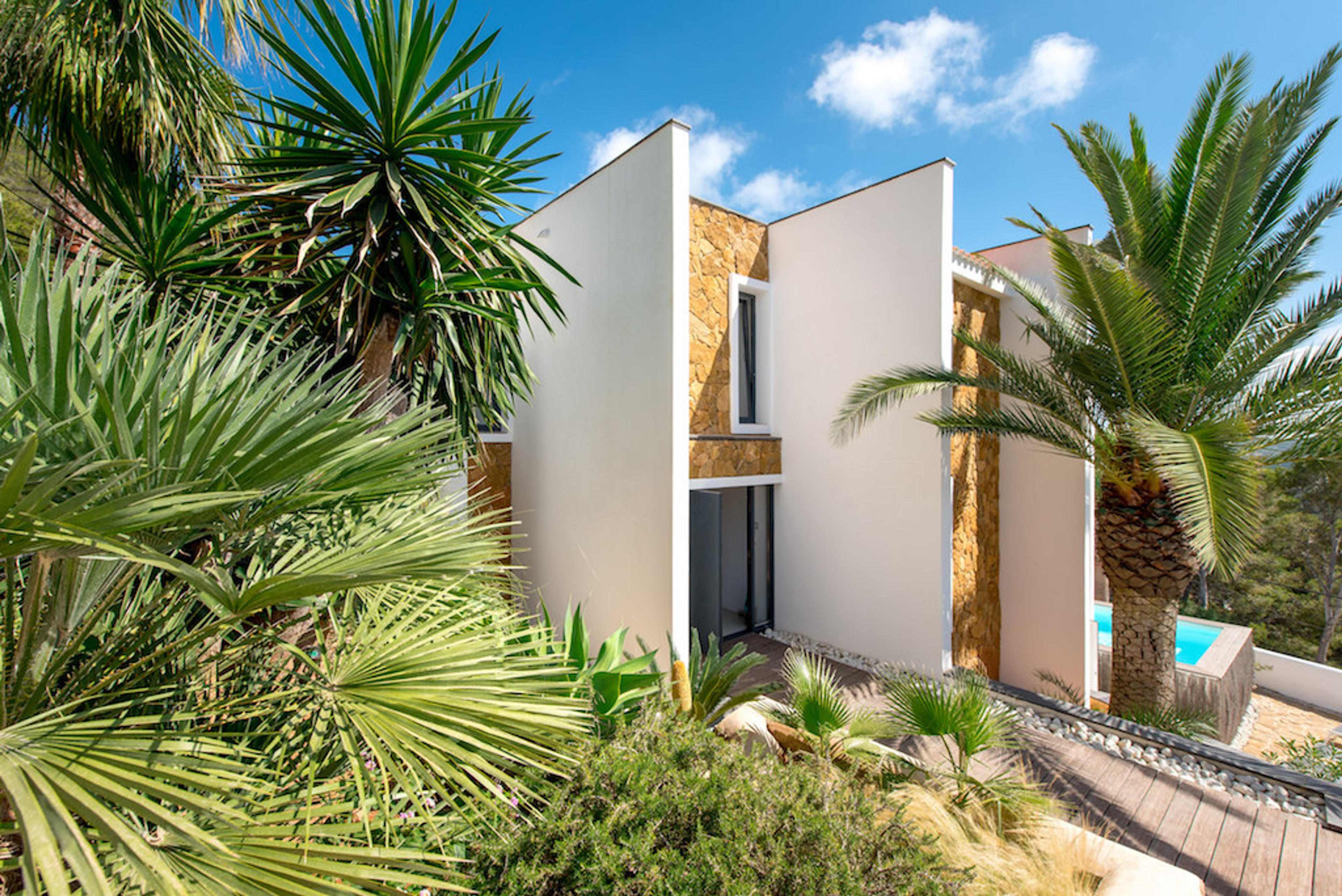 House image 1