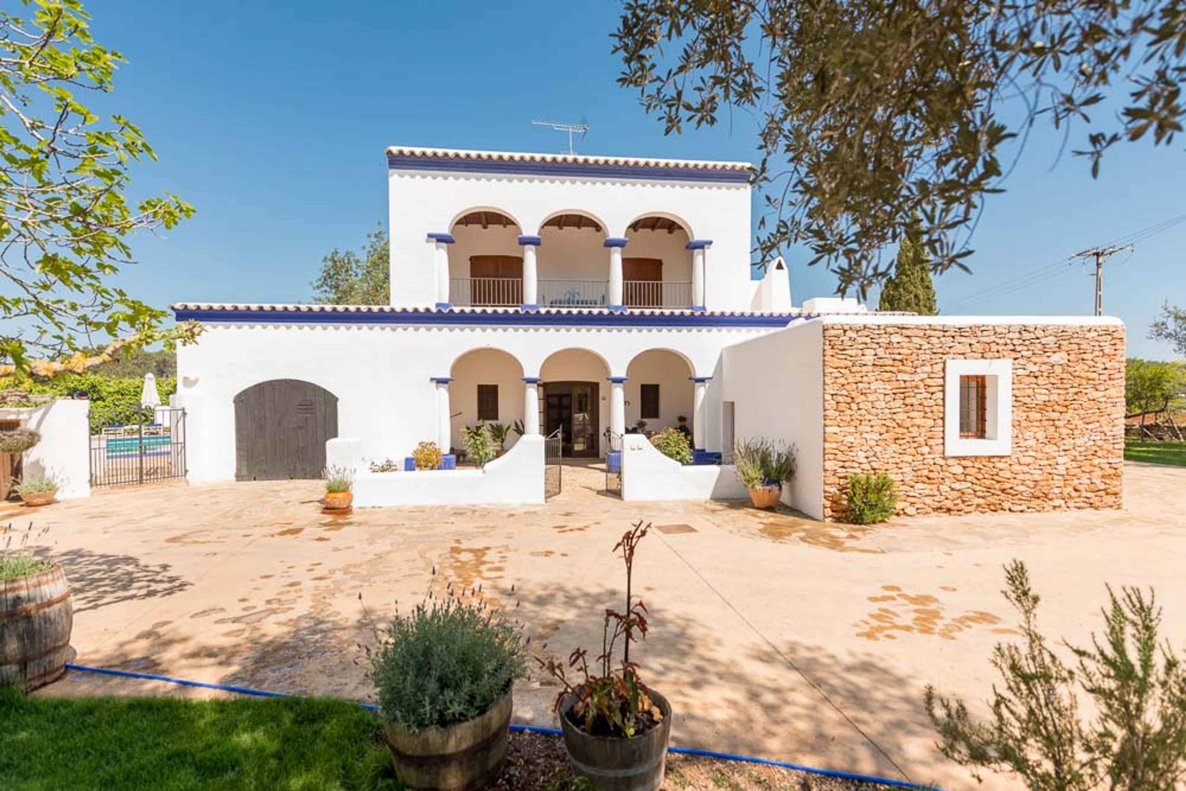 House image 2