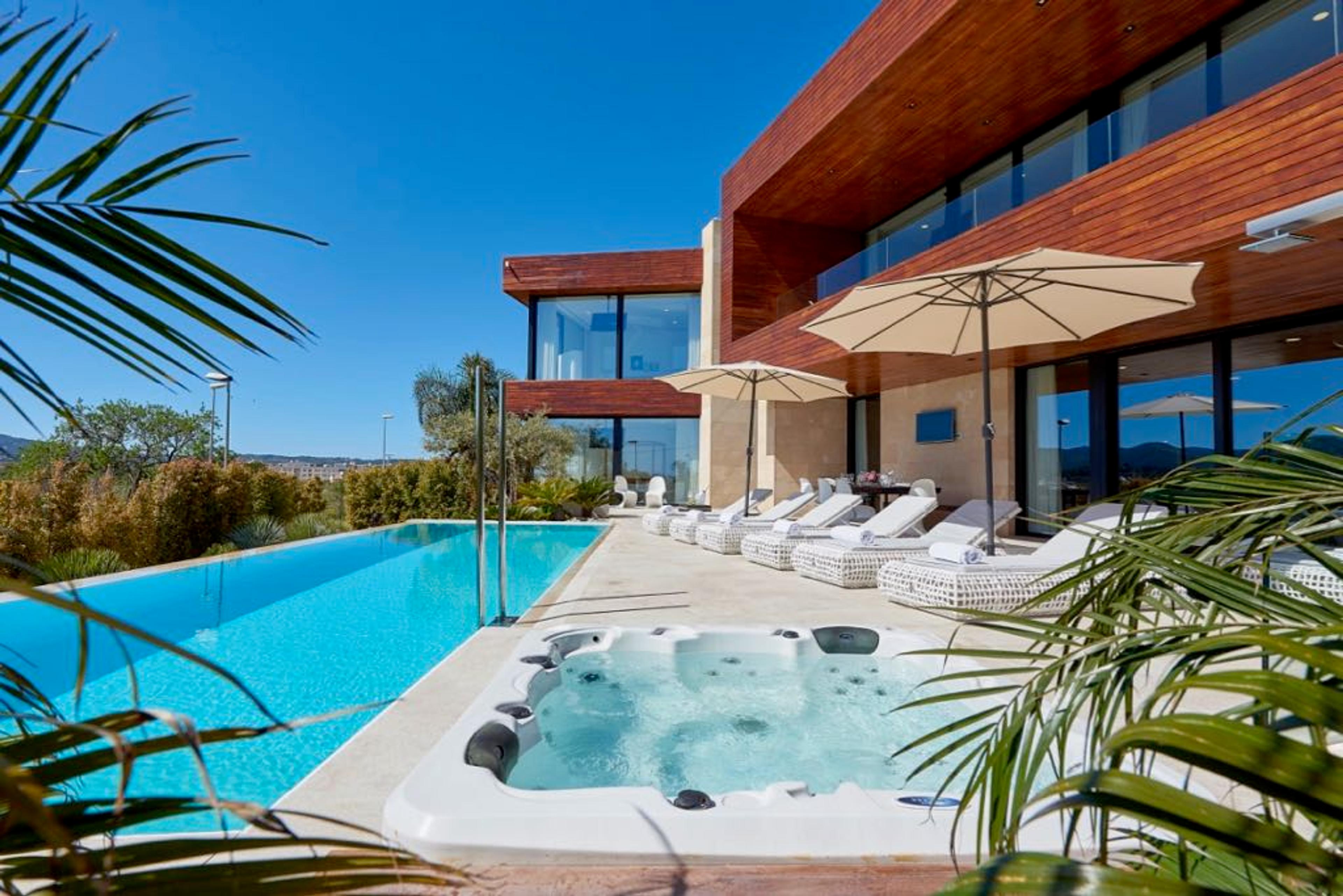 House image 2