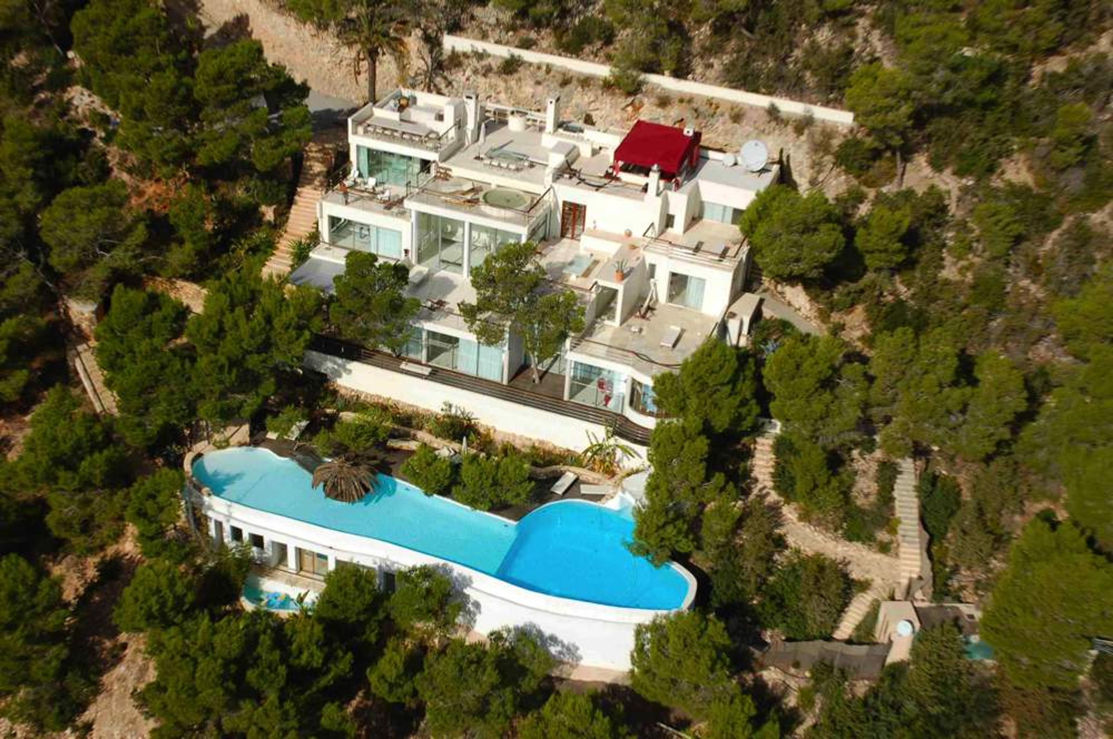 House image 2