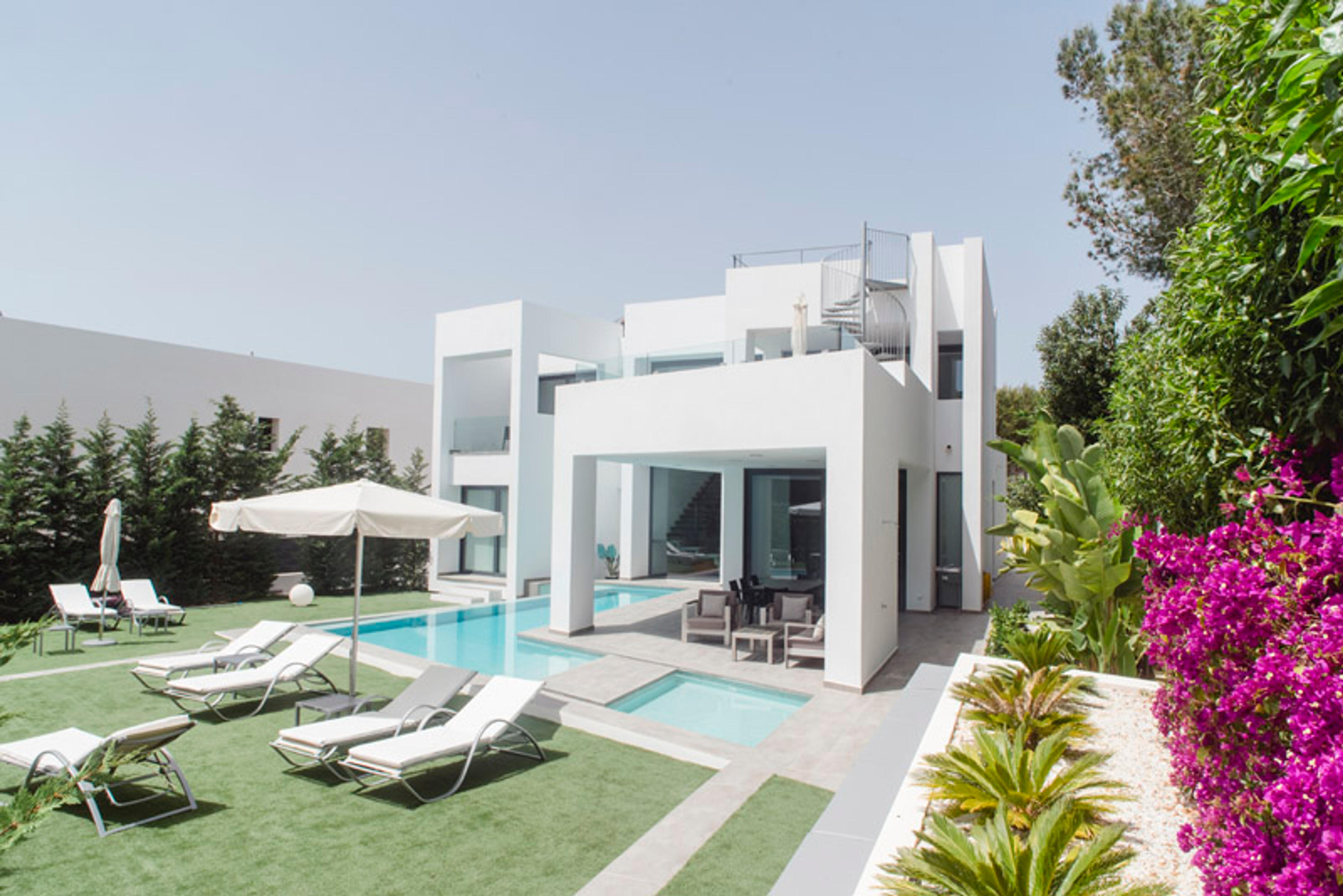 House image 1