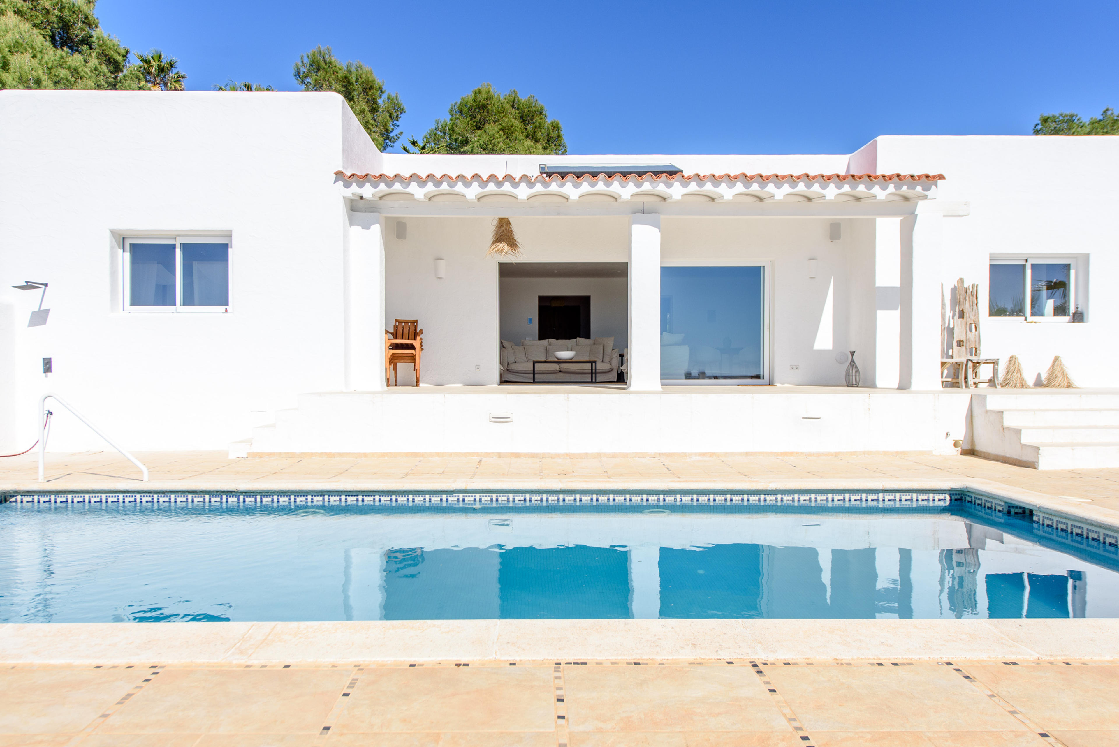 House image 2