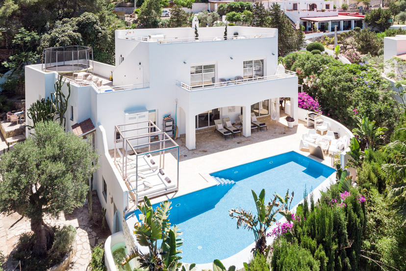 Villa Amarantos