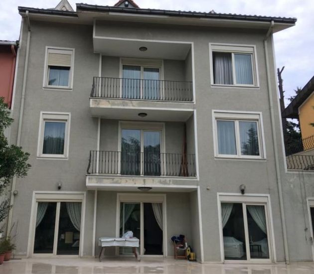 Villa / Satılık / Türkiye / Besiktas Villa / Satılık / Türkiye / Besiktas
