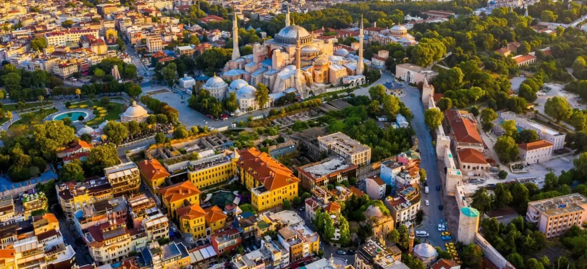 Owning a Home in Istanbul's Historic Peninsula: Living Amid Culture and History Owning a Home in Istanbul's Historic Peninsula: Living Amid Culture and History