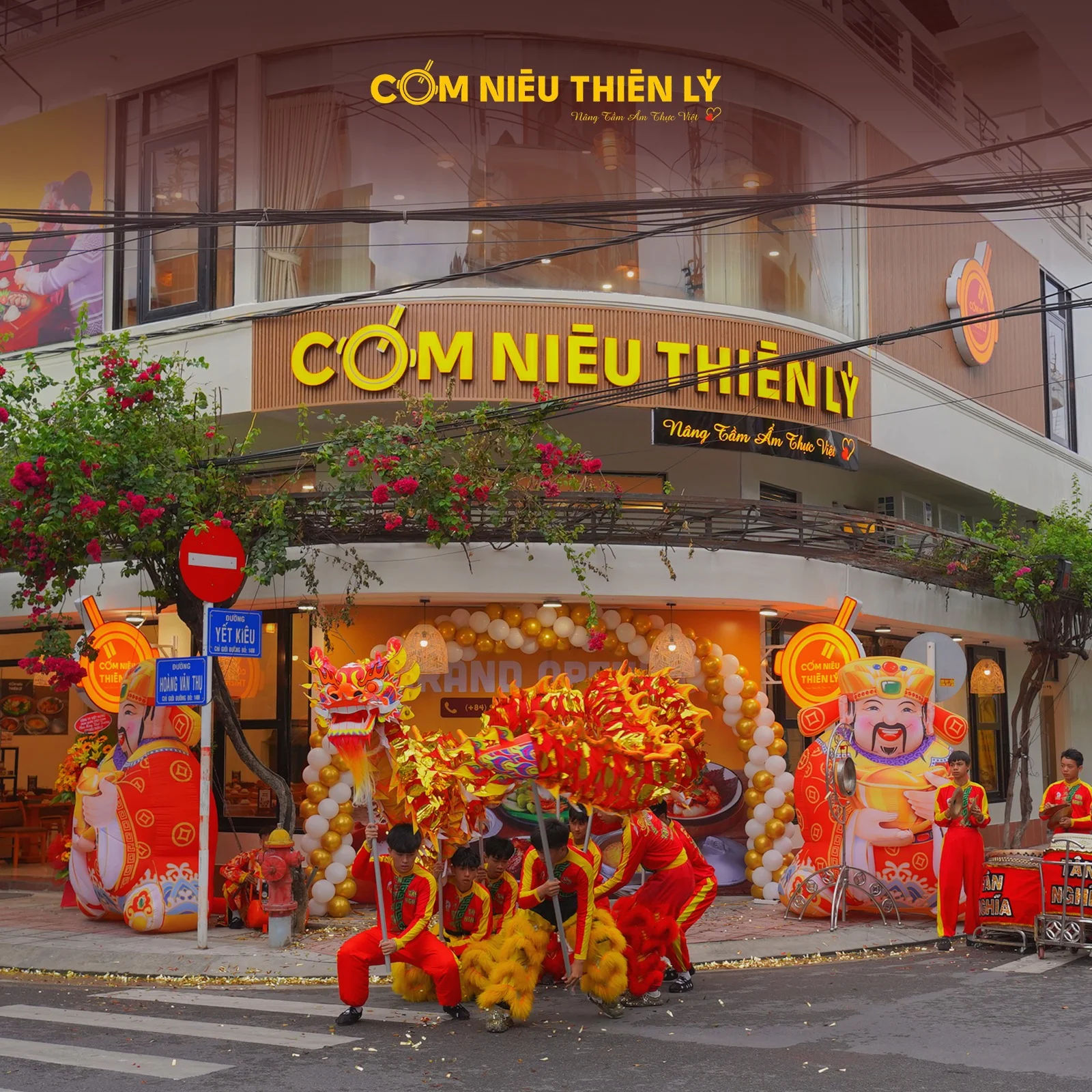 Ẩm thực cơm niêu Nha Trang
