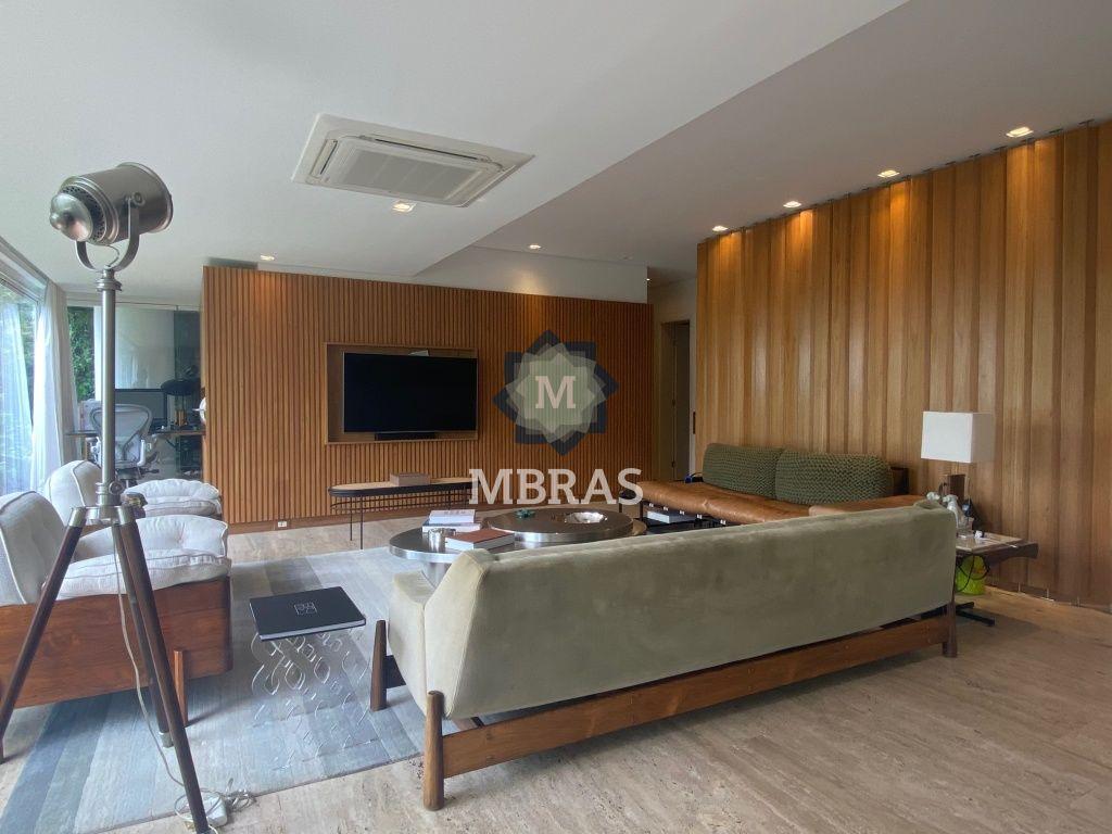 Apartamento charmoso estilo Garden no Itaim