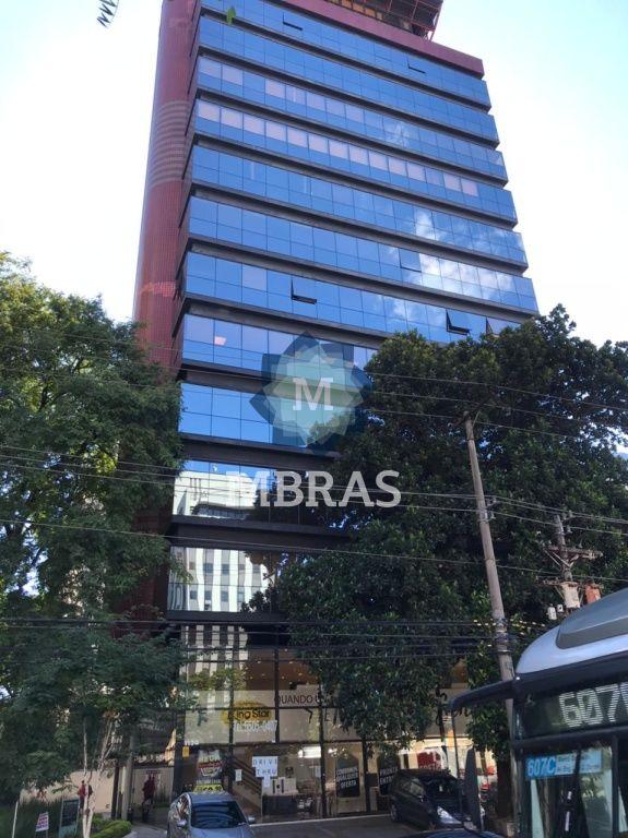 Excelente sala comercial para venda ou locação na Av. Eng.Luís Carlos Berrini.