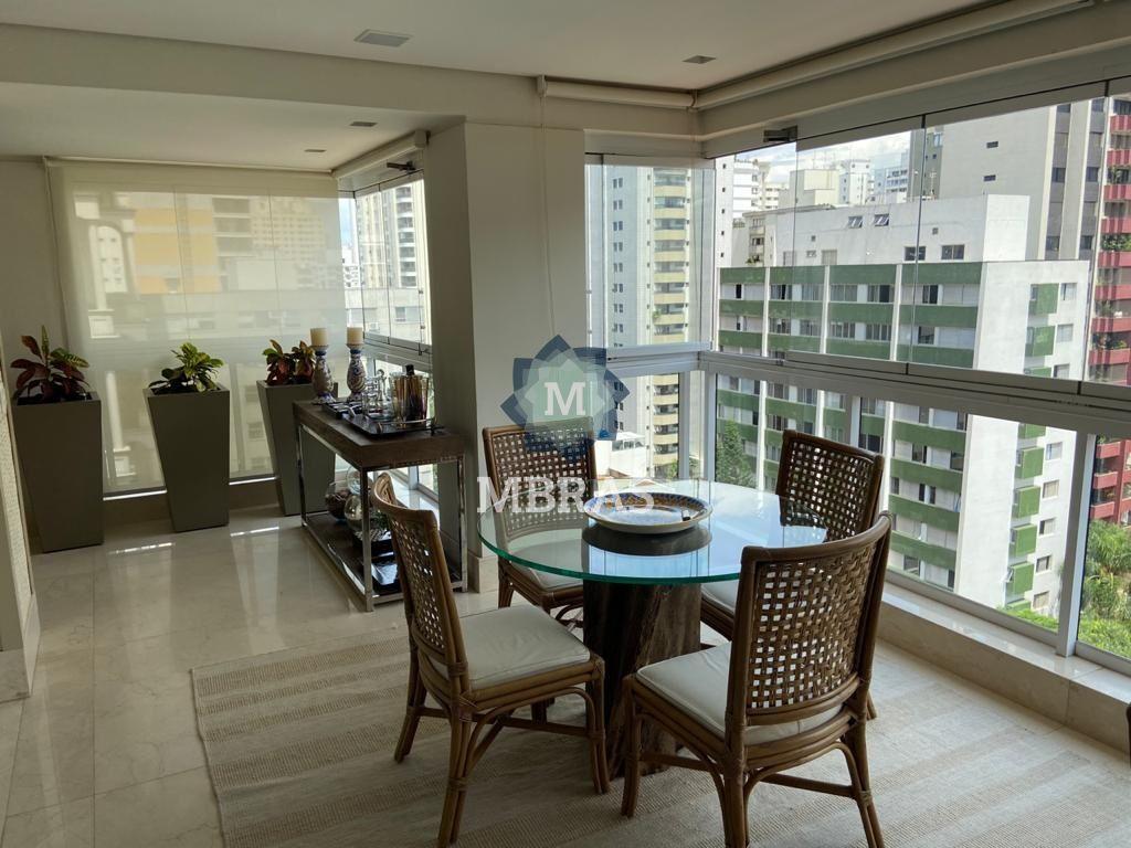 Impecável, Elegante, Chique E Aconchegante Apartamento no Condomínio Moema Signature