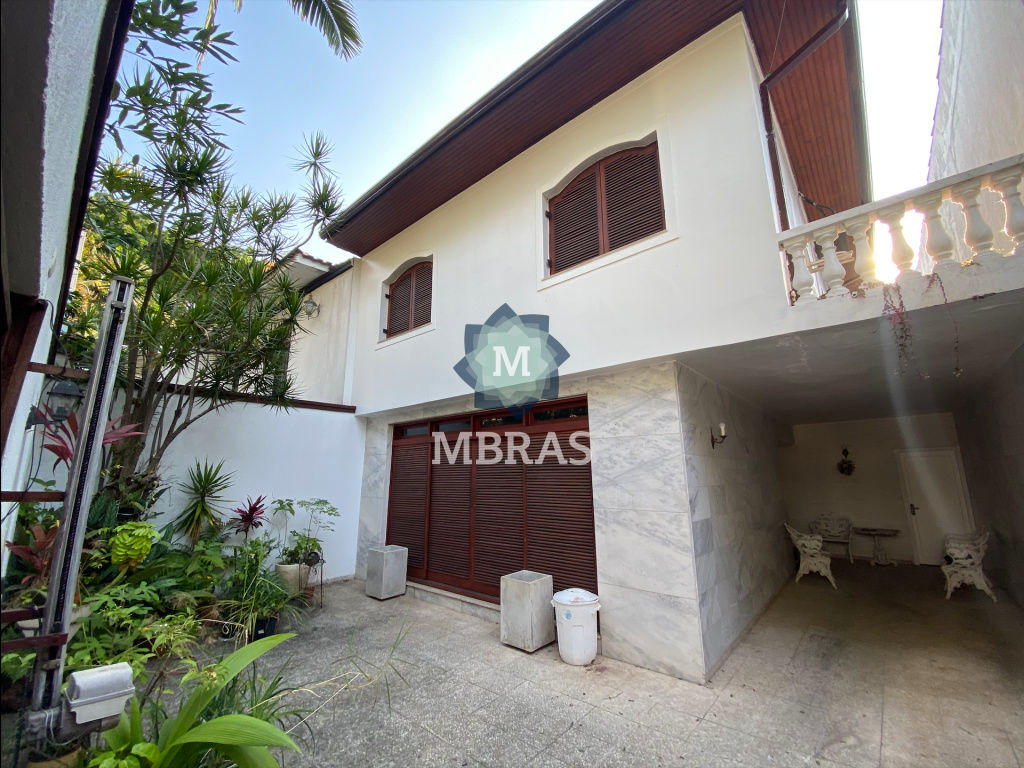 Bellissima Casa na Vila Nova Conceição a poucos passos  do Parque Ibirapuera!