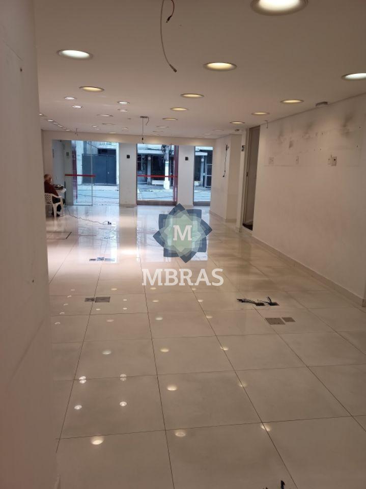 Excelente casa comercial no coração de São Paulo