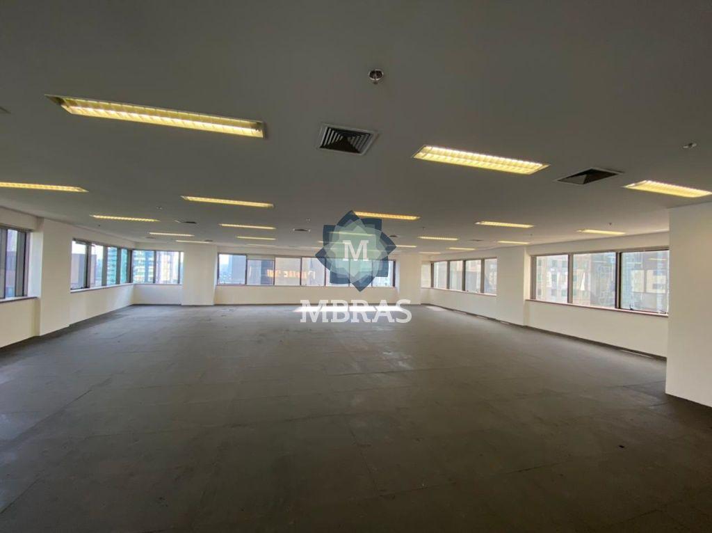 Bela Sala Comercial no Brooklin