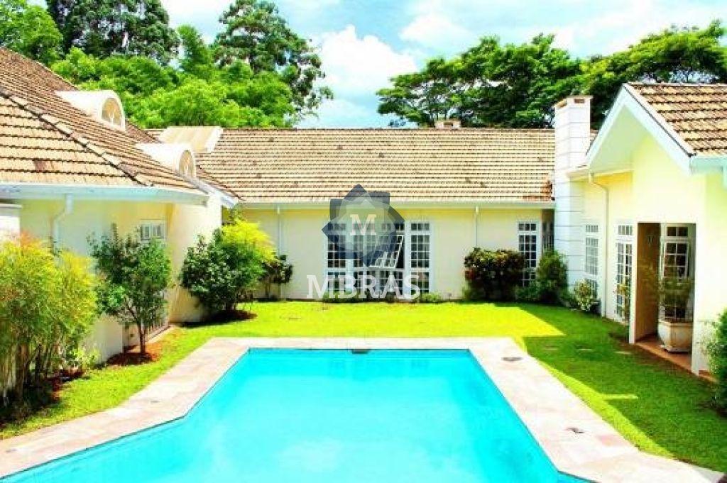 Magnifica casa de alto padrão no melhor do Alto da Boa Vista.