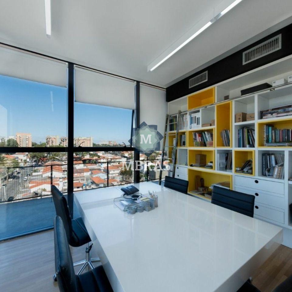 CONJUNTO COMERCIAL MOBILIADO E NA COBERTURA