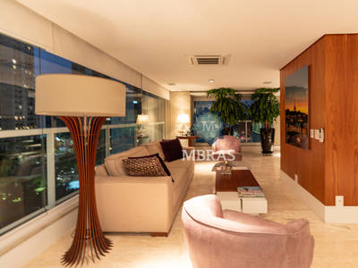 Foto 2 — Apartamento com 335m² de altíssimo padrão