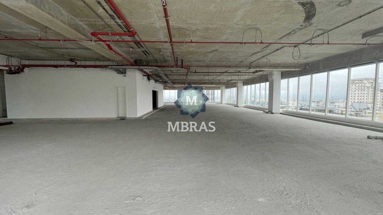Incrível laje corporativa de 933 m2 com vista livre para o Vale do Pacaembu
