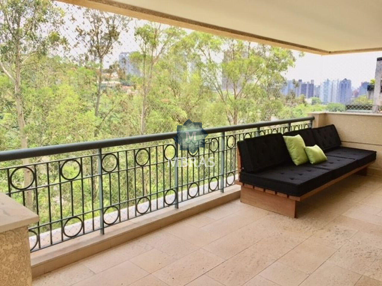 Lindo Apartamento no Melhor do Real Parque