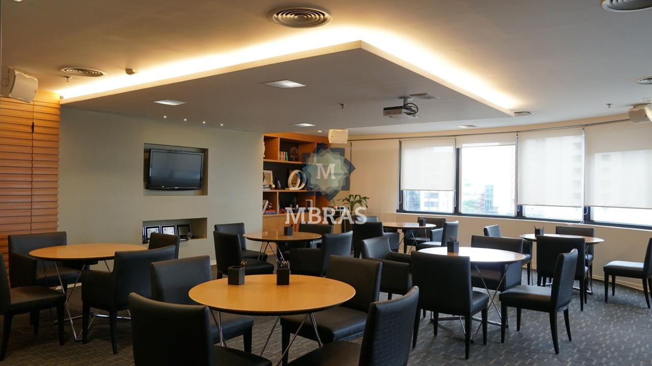 Sala comercial no coração do Brooklin | Porteira Fechada