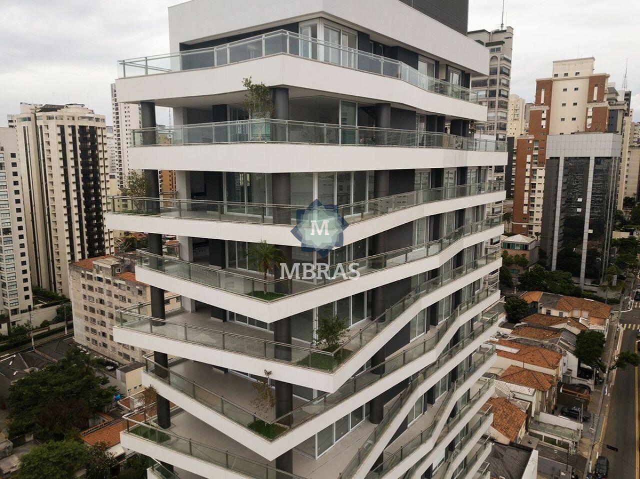 Apartamento incrível com vista para o Pq. Ibirapuera - pronto para morar