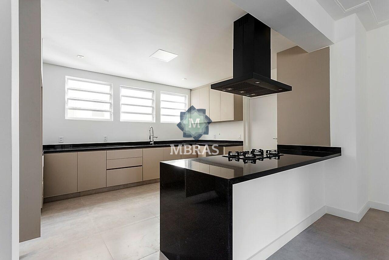 JD PAULISTA | 3 DORMS | 1 SUÍTE | 2 VAGAS | 225M²