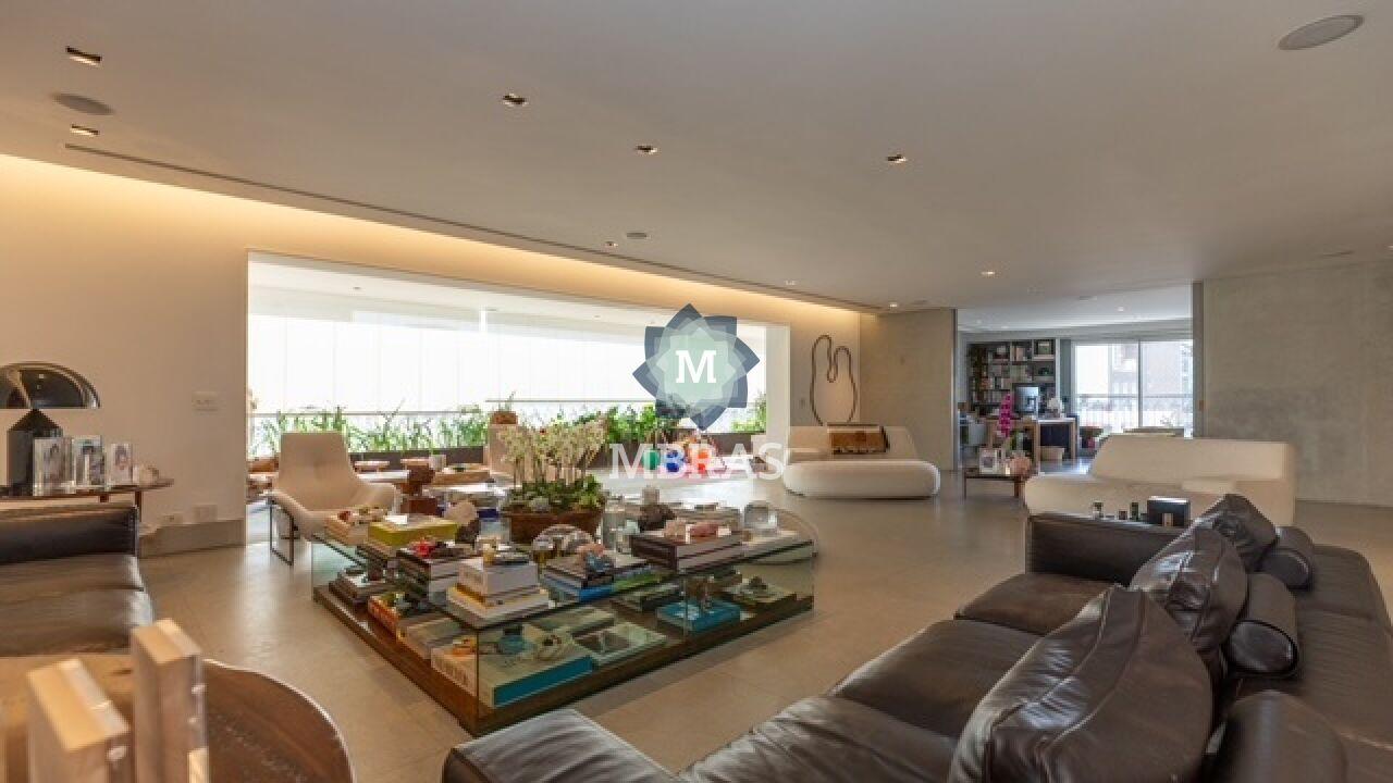 Excelente apartamento em condomínio ícone debruçado sobre o Parque do Povo.