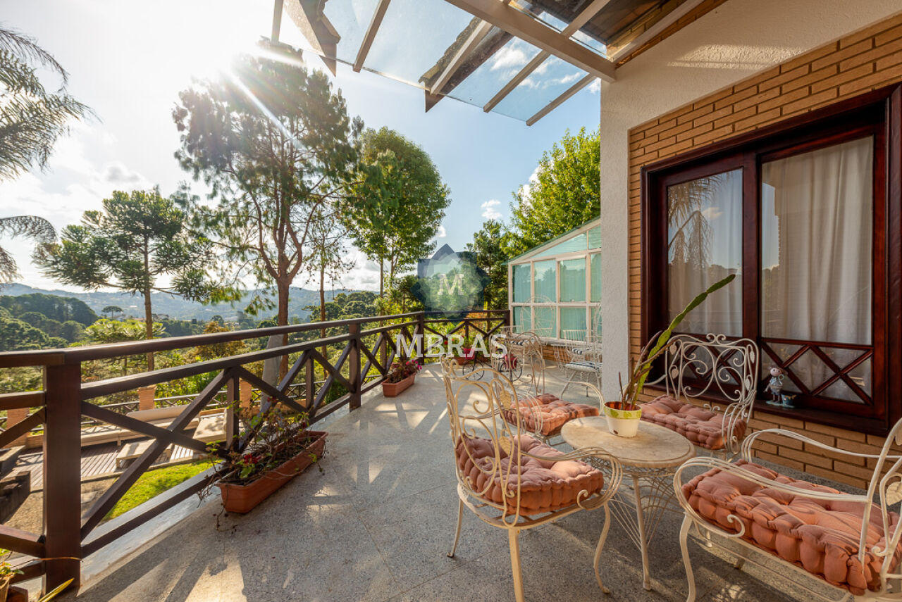 MAGNÍFICA CASA | PORTEIRA FECHADA