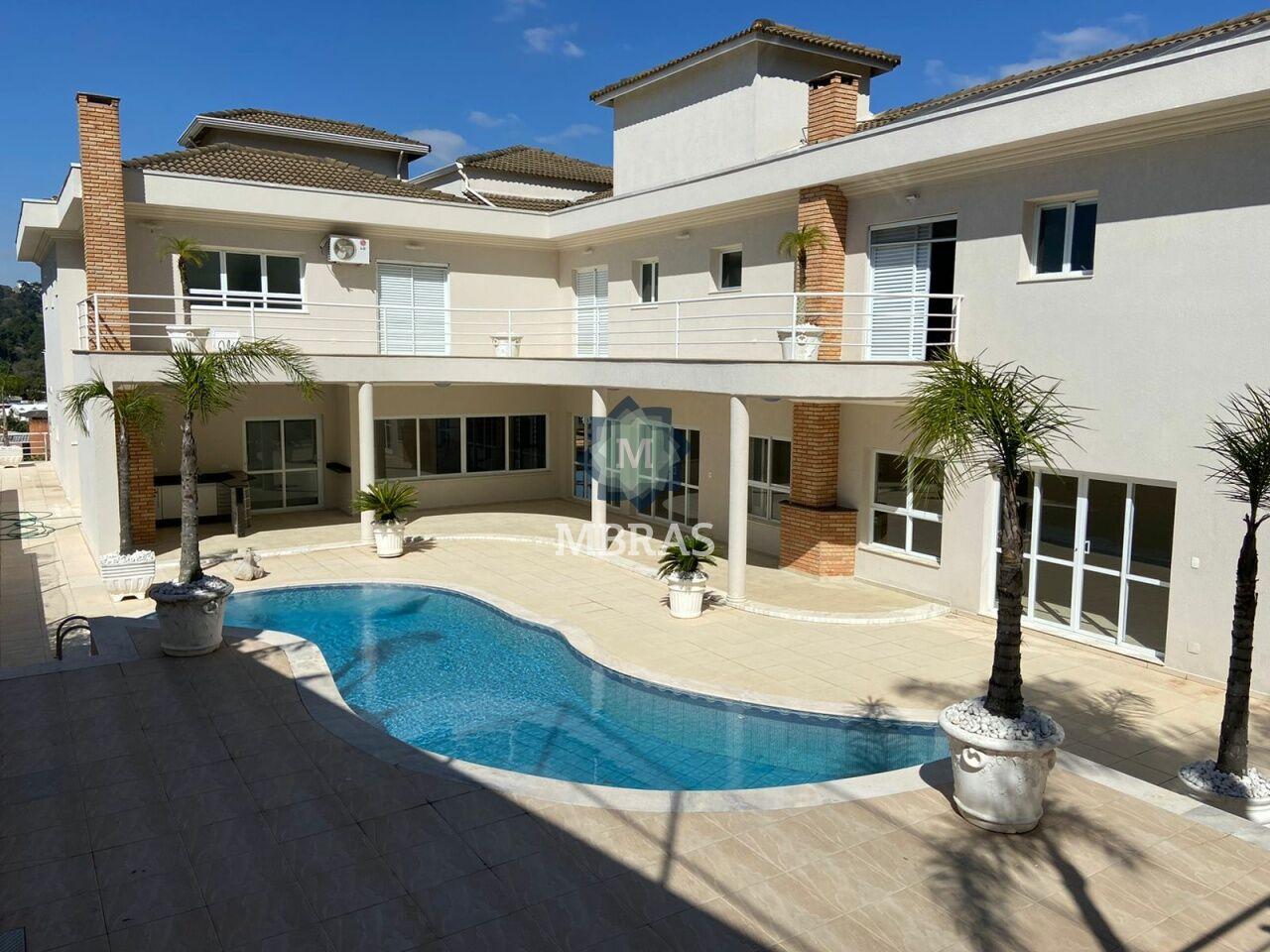 REFÚGIO EM ALPHAVILLE  | Casa em Residencial cobiçado