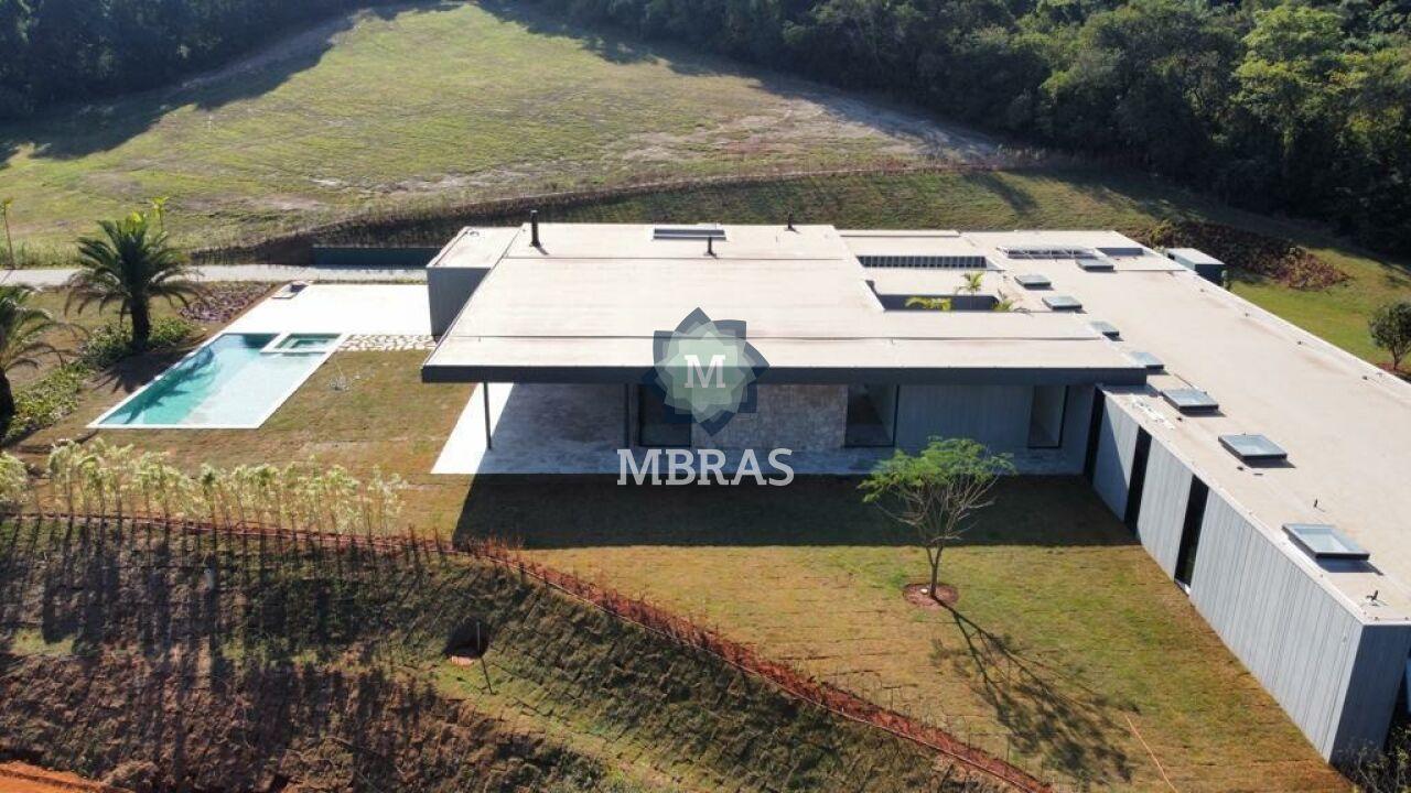 Residência cinematográfica com vista incrível no Fazenda Boa Vista