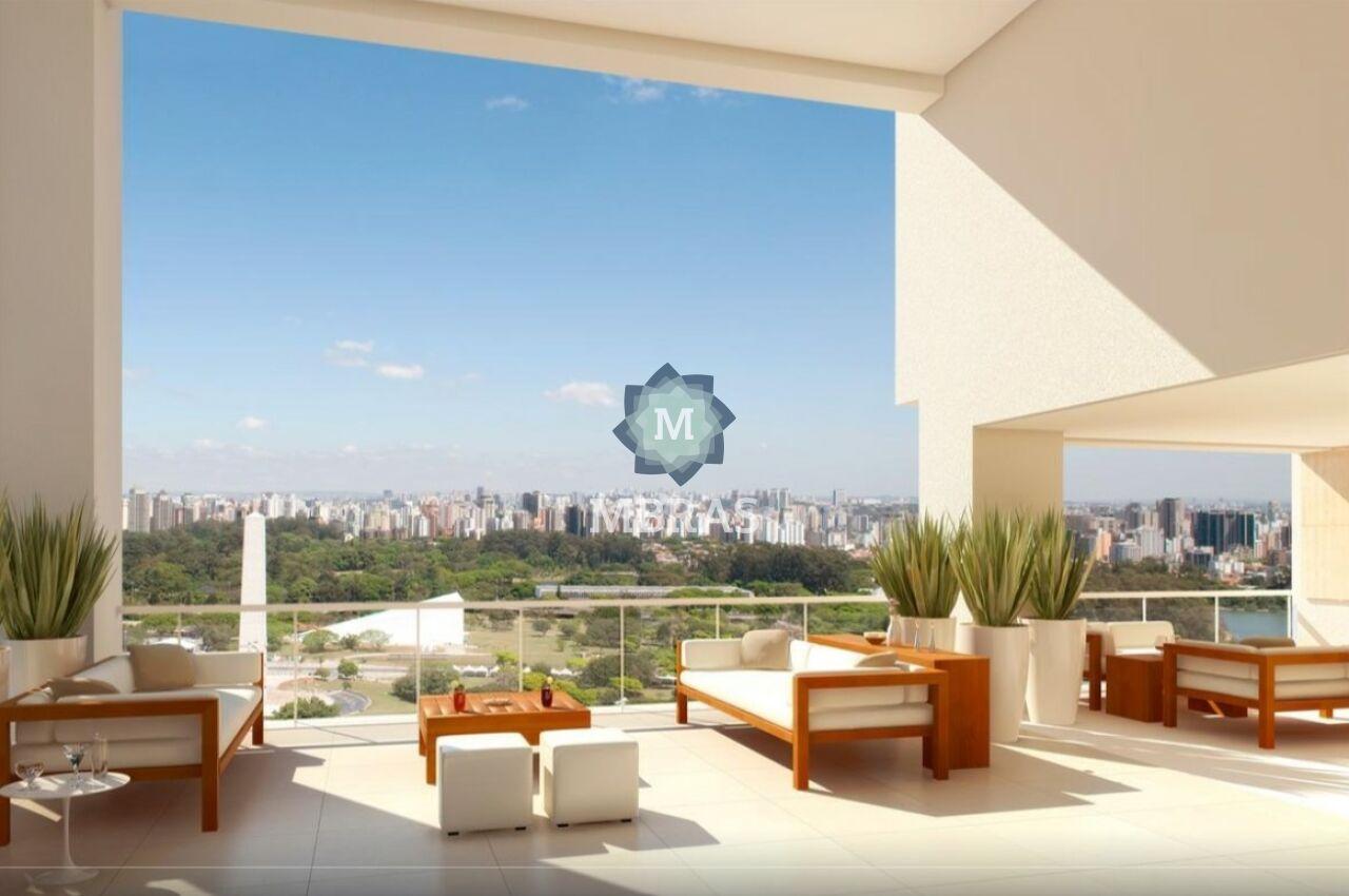 Cobertura com vista super privilegiada do Pq. Ibirapuera em prédio cobiçado