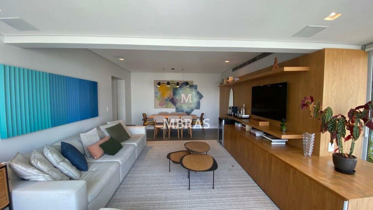 Lindo Apartamento em Rua Cobiçada do Itaim Bibi