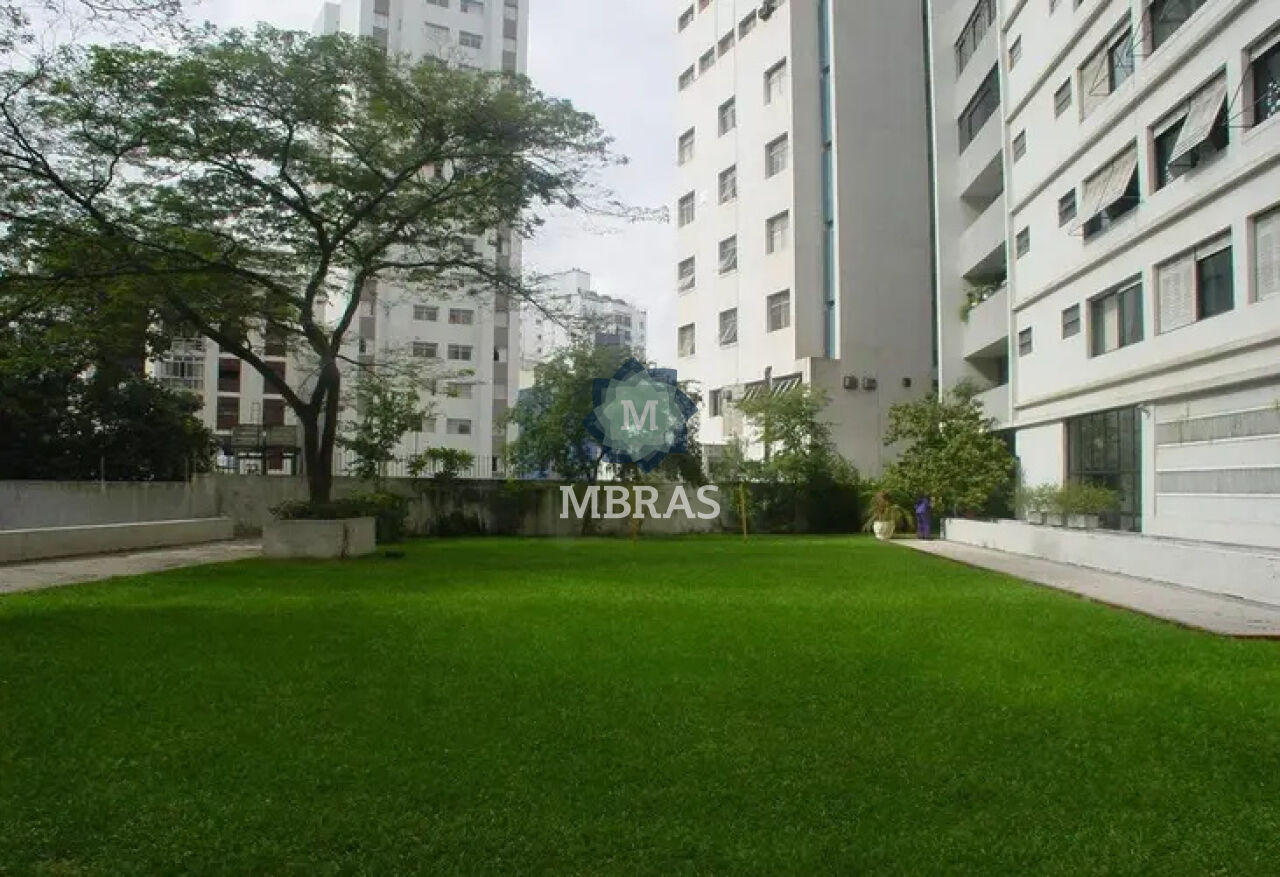 Excelente apartamento de 455m² com 5 dormitórios.