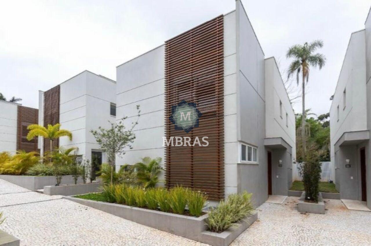 Linda casa na Granja Julieta!