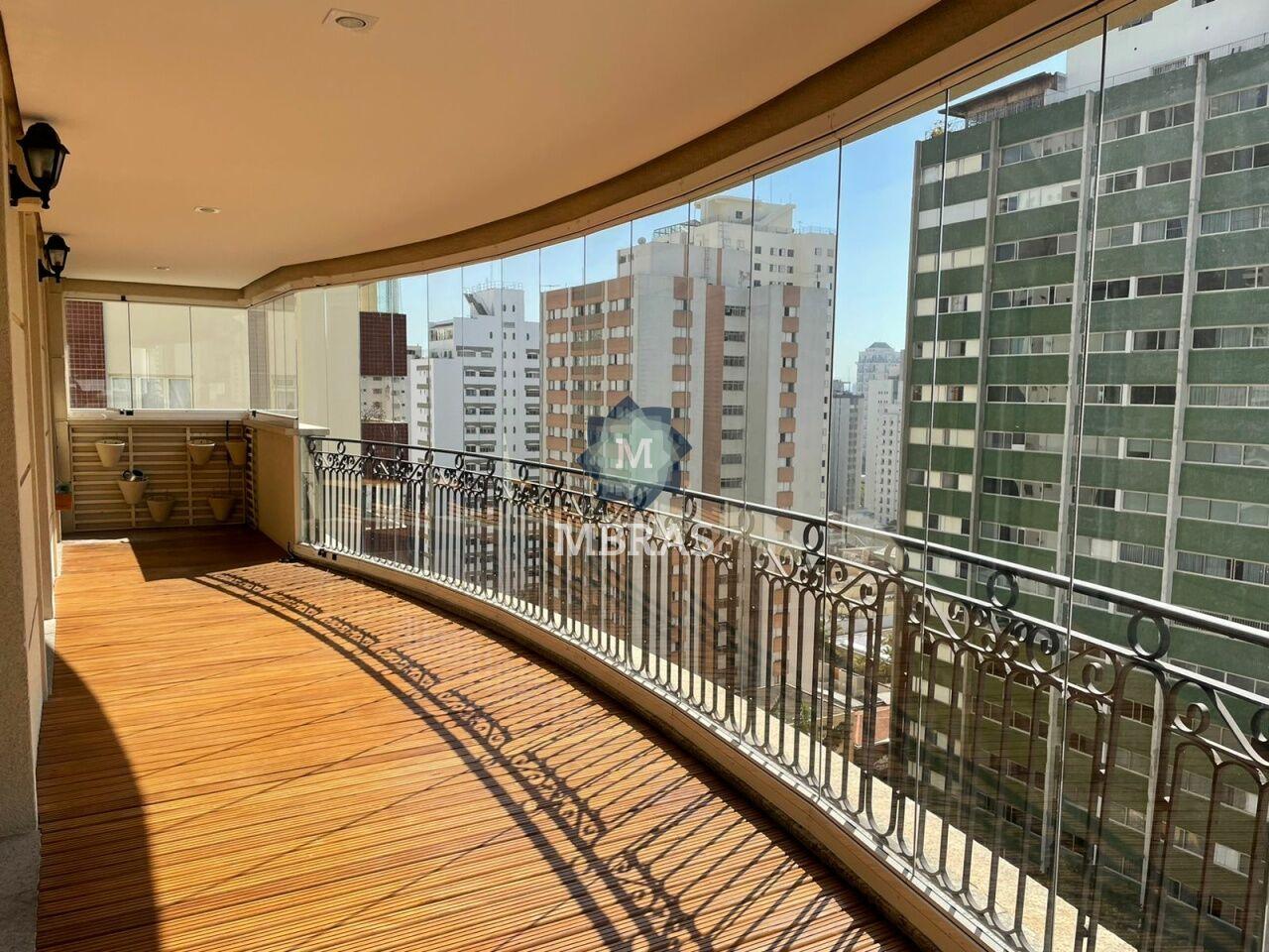 Lindo apartamento neo clássico no Imponente no Barão do Campo Belo