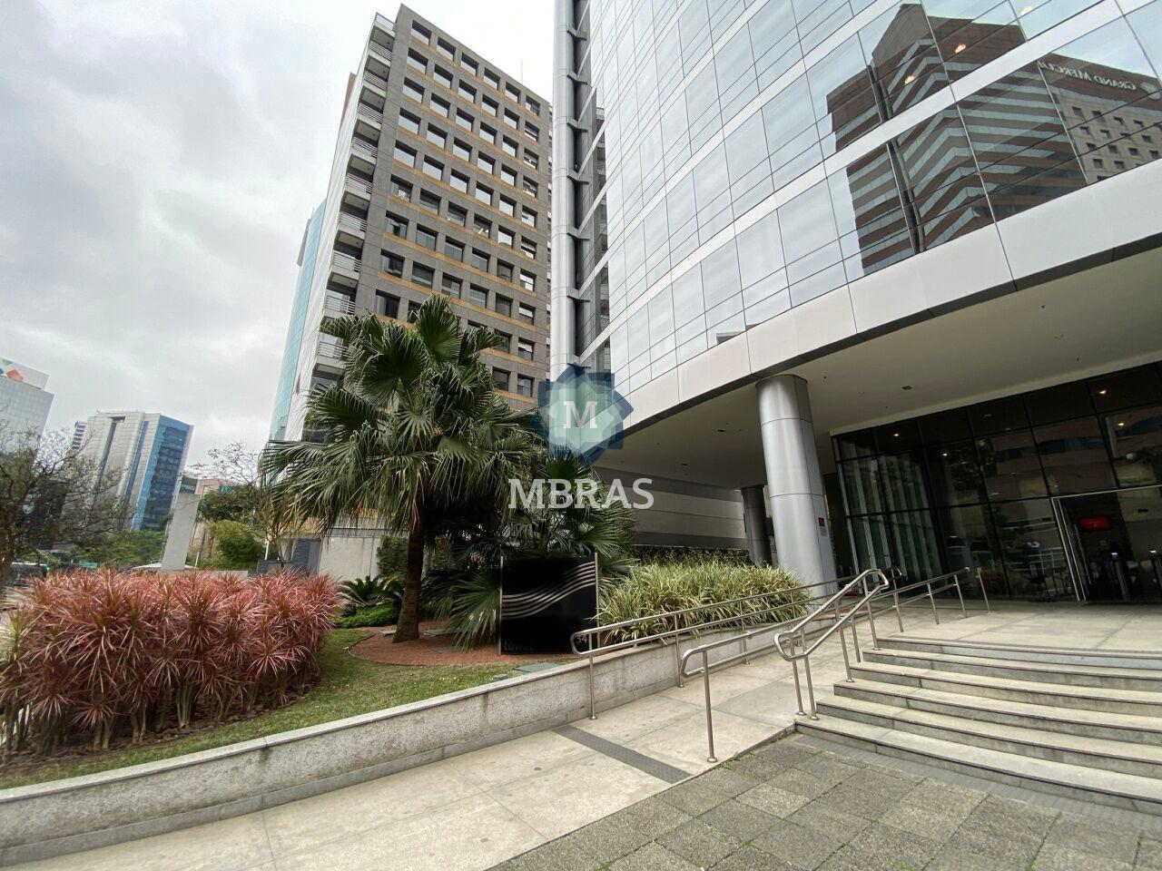 Laje comercial na Vila Olimpia - 585m2 - Próximo a estação CPTM