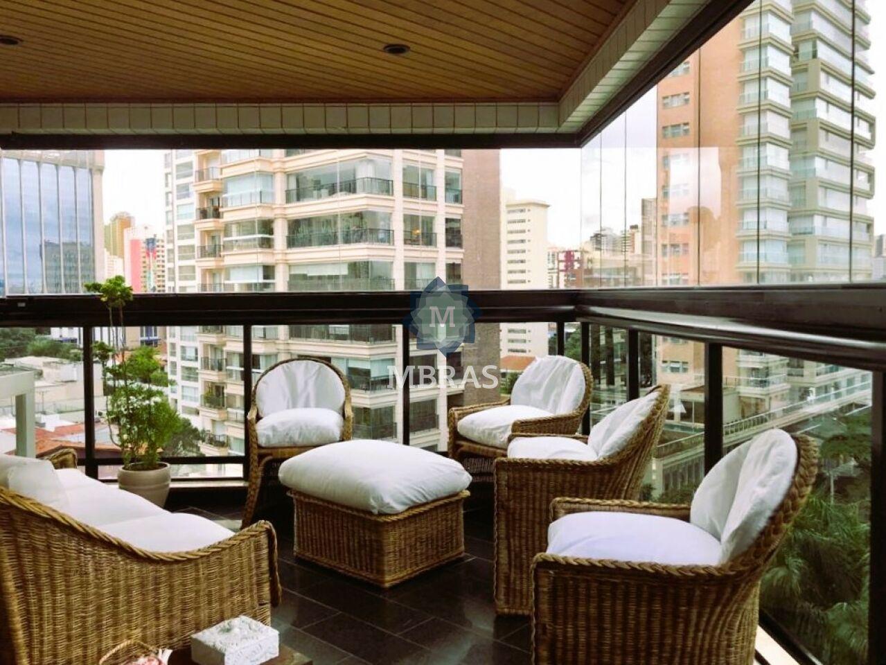 APARTAMENTO COM 4 DORMITÓRIOS A POUCOS PASSOS DO PQ IBIRAPUERA