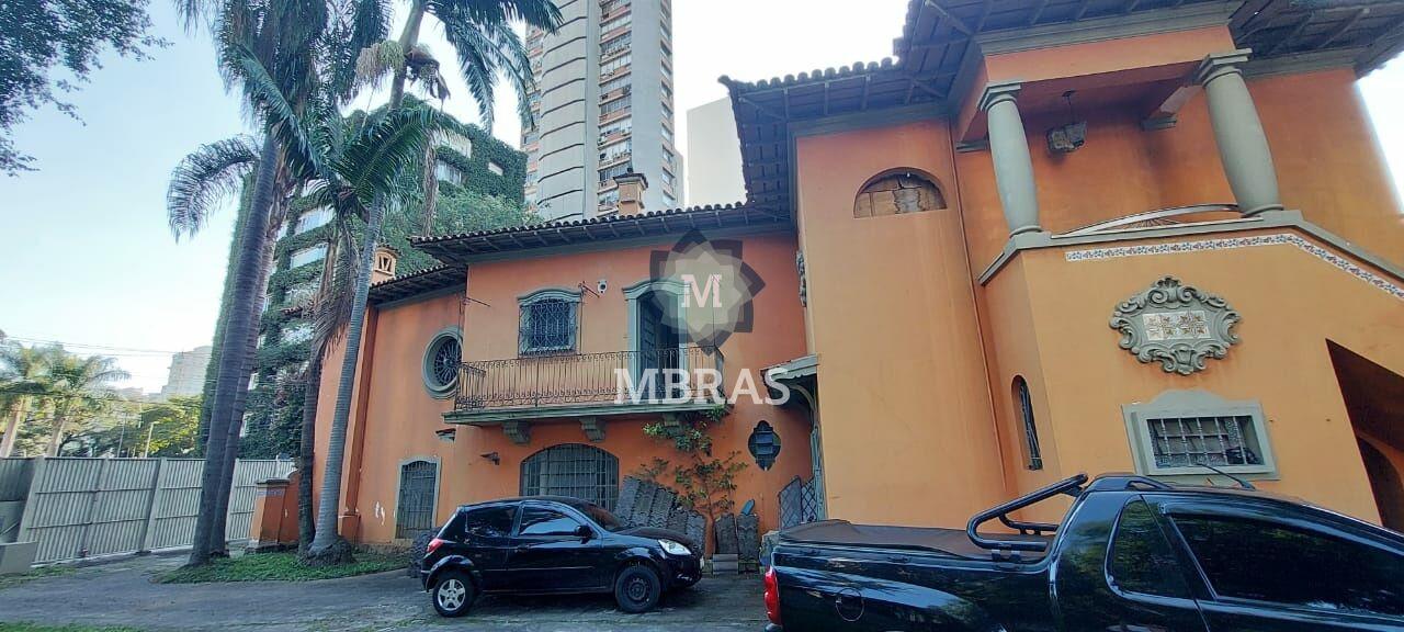 Oportunidade! 880m² em plena Faria Lima