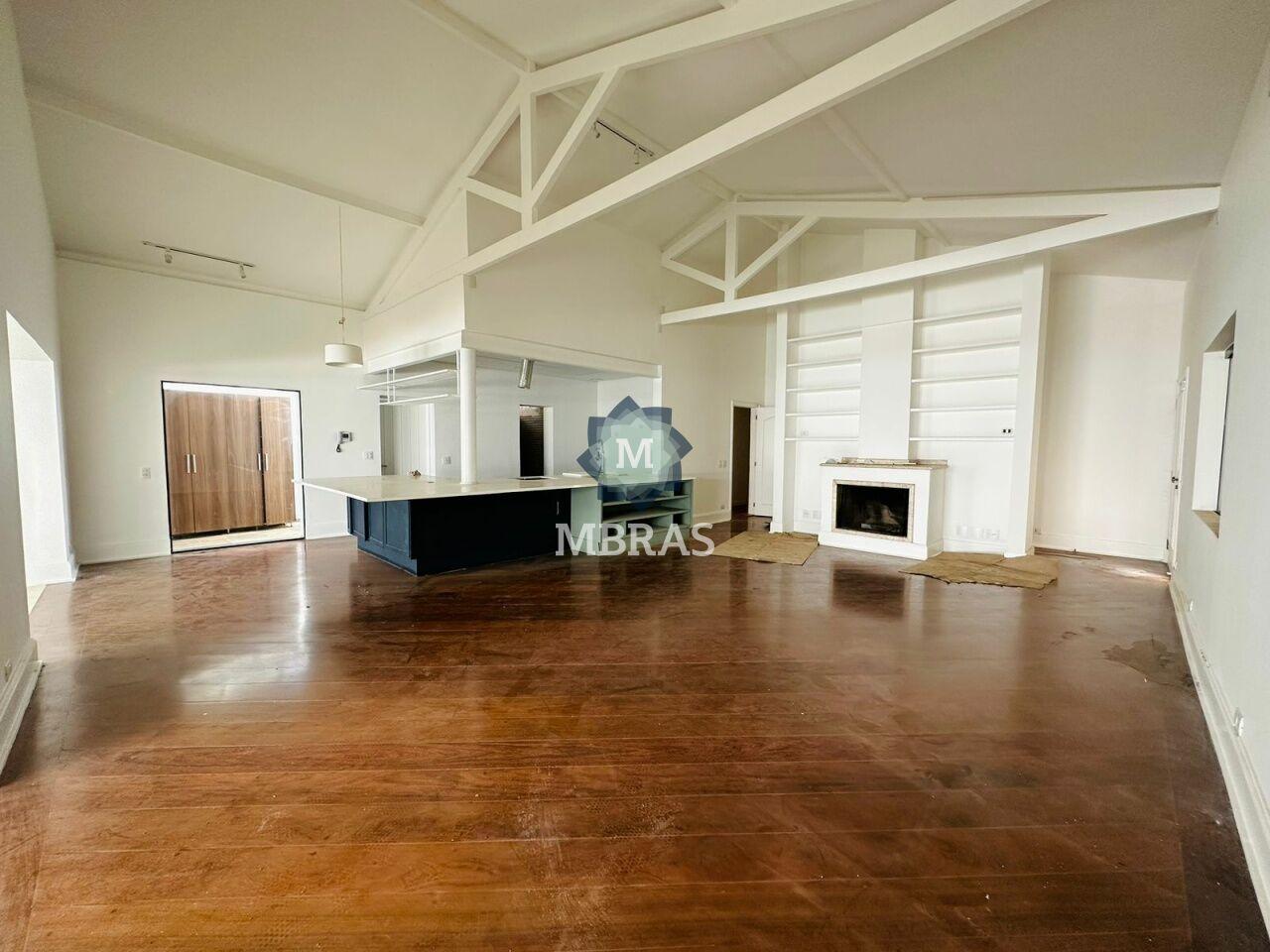 Excelente casa com potencial para reforma no Jardim Paulista