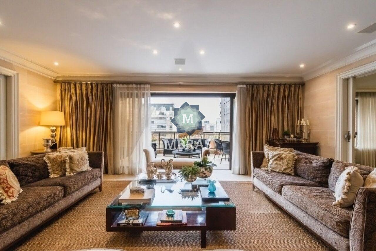 Apartamento duplex com 433m² no Itaim nobre